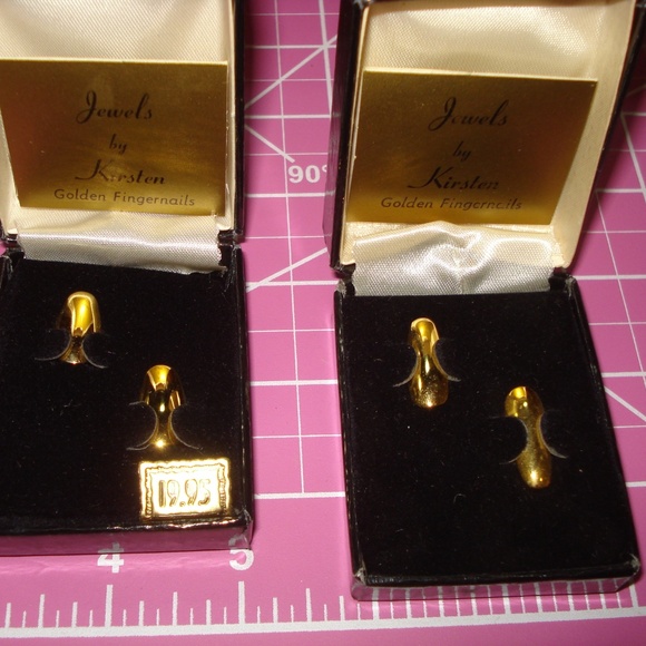 Vintage 2 Sets 18 Kt Electroplated Metal Golden Finger Nails - Jewels ByKirsten - Picture 1 of 8